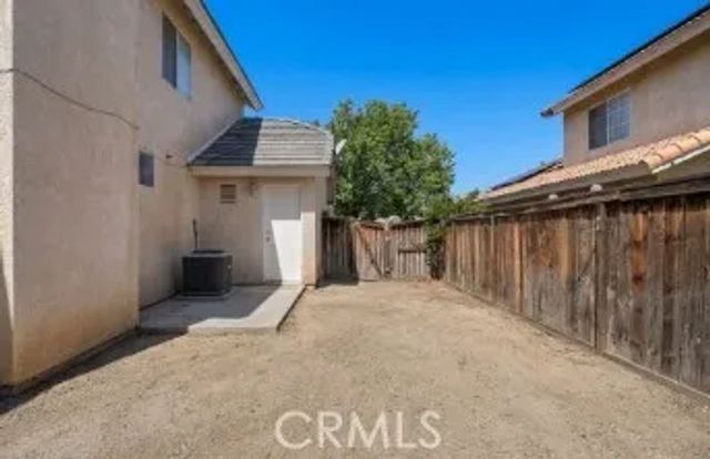37234 Newbury, Palmdale, CA 93552
