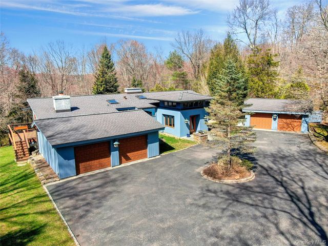 120 Kitchawan Road, Pound Ridge, NY 10576