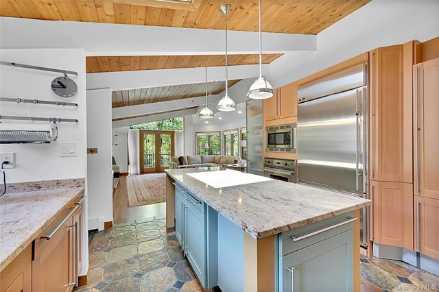 120 Kitchawan Road, Pound Ridge, NY 10576