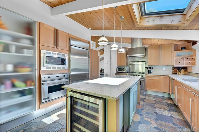 120 Kitchawan Road, Pound Ridge, NY 10576