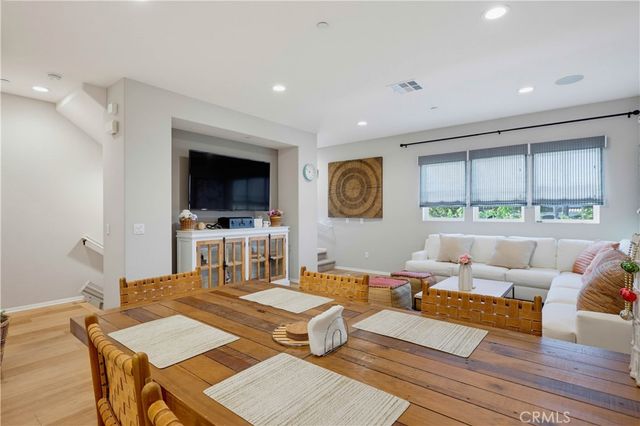 3320 W Mirano, Anaheim, CA 92801