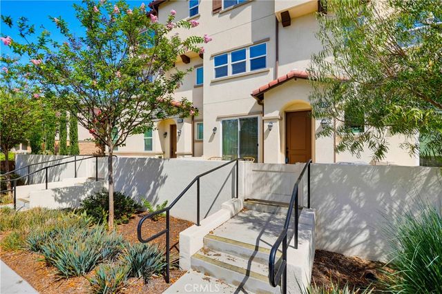 3320 W Mirano, Anaheim, CA 92801