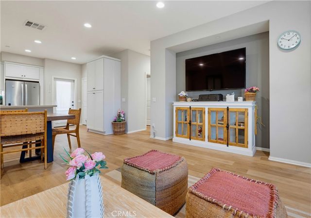 3320 W Mirano, Anaheim, CA 92801