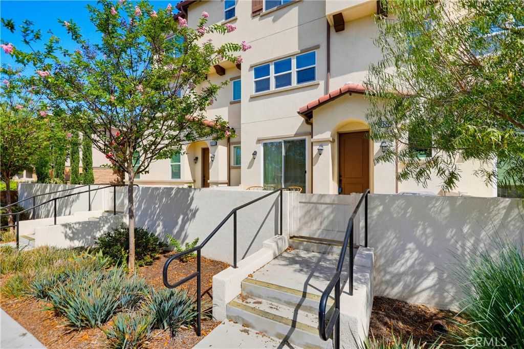 3320 W Mirano, Anaheim, CA 92801 — photo 2