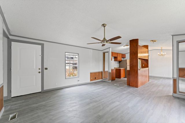 118 Canvasback N, Baytown, TX 77523