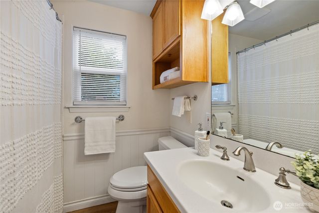 2411 E 13th Street, Bremerton, WA 98310