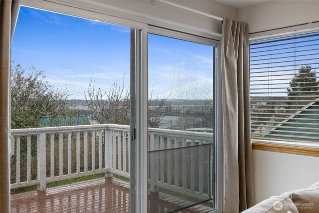 2411 E 13th Street, Bremerton, WA 98310