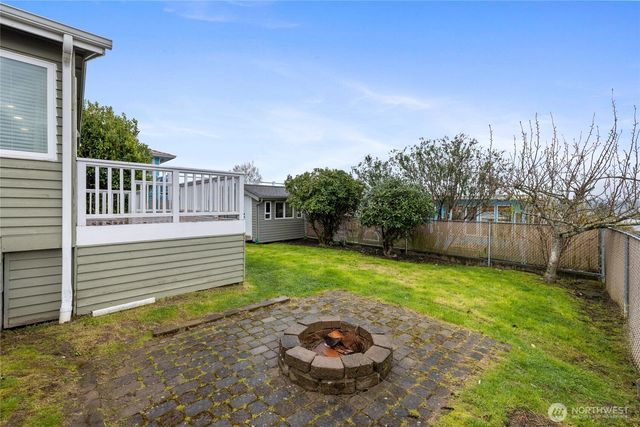 2411 E 13th Street, Bremerton, WA 98310