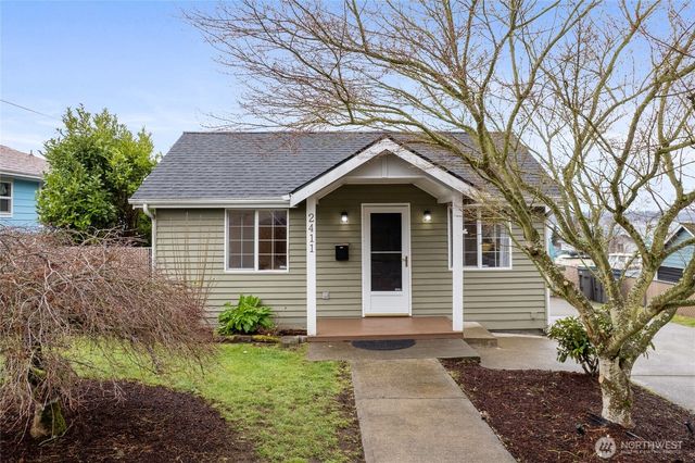 2411 E 13th Street, Bremerton, WA 98310