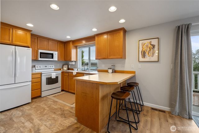 2411 E 13th Street, Bremerton, WA 98310