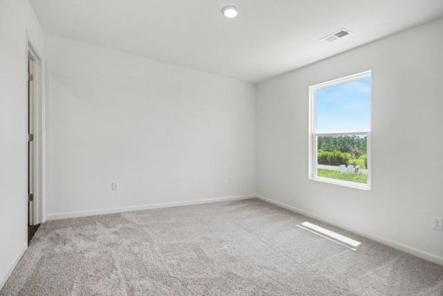 90 Vintage Way, Tabor City, NC 28463