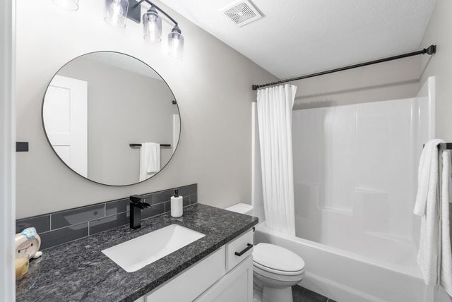 2905 W 58TH STREET N, Wichita, KS 67204