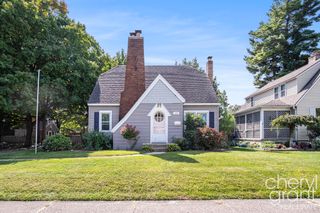 100 Colrain Street SW, Grand Rapids, MI 49548