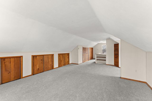 2034 Stillwater Avenue E, Saint Paul, MN 55119