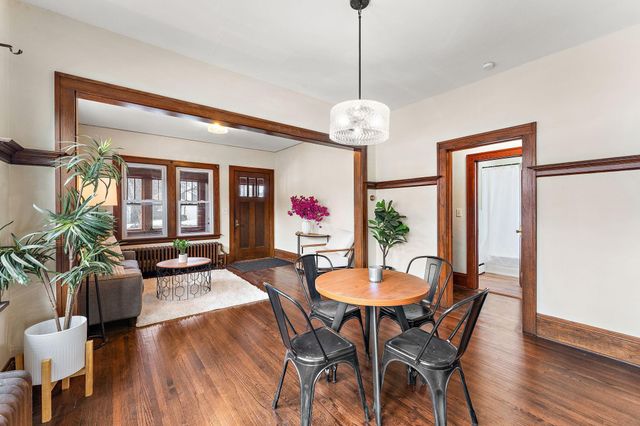 2034 Stillwater Avenue E, Saint Paul, MN 55119