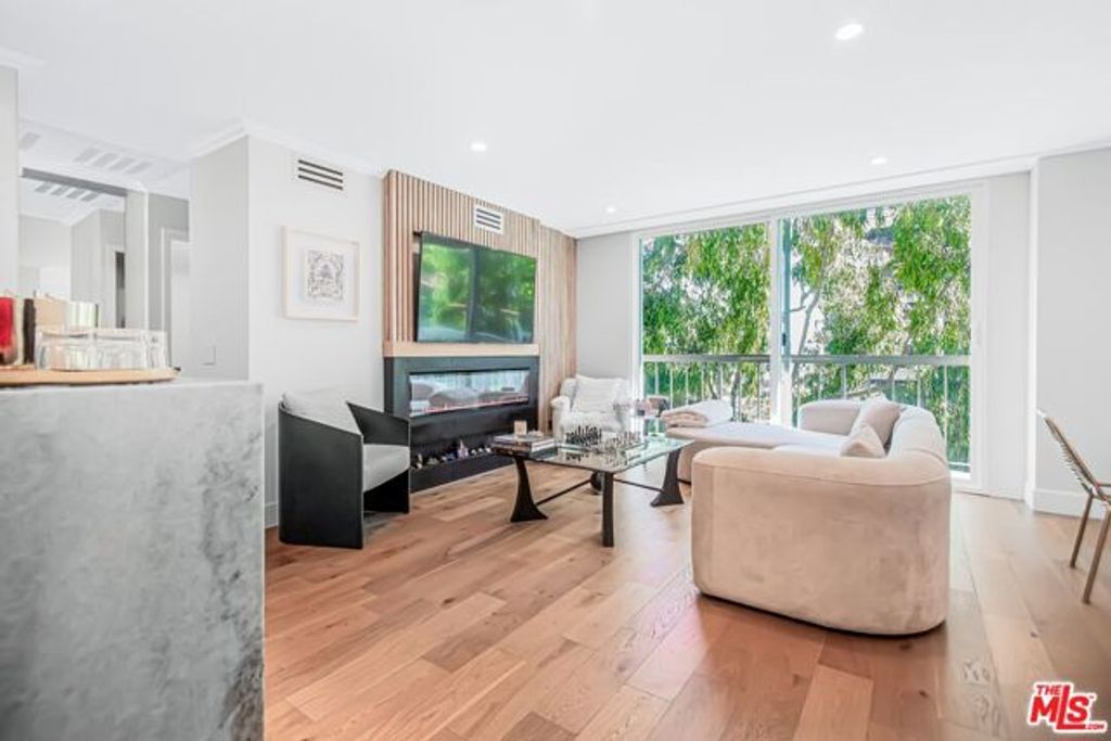 10751 Wilshire Boulevard 801, Los Angeles, CA 90024