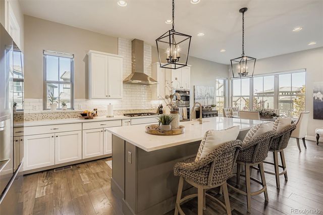 10414 Maplebrook Way, Highlands Ranch, CO 80126