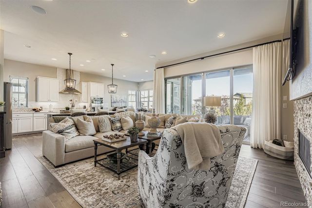 10414 Maplebrook Way, Highlands Ranch, CO 80126