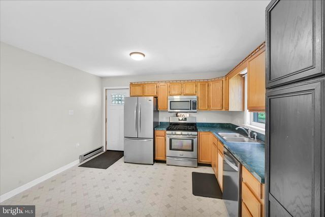 445 SCOTCH PINE RD, Dillsburg, PA 17019