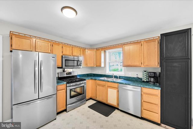 445 SCOTCH PINE RD, Dillsburg, PA 17019