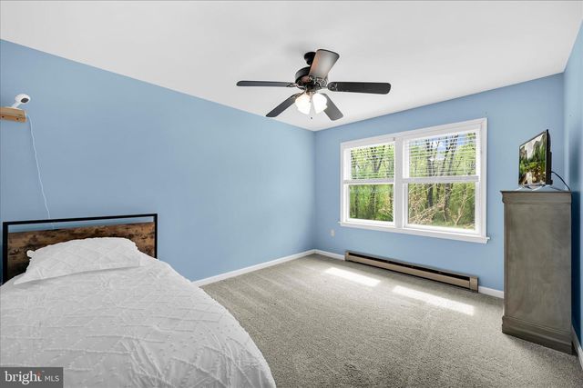 445 SCOTCH PINE RD, Dillsburg, PA 17019