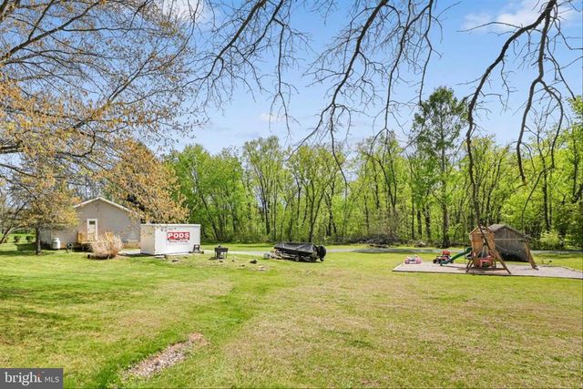 445 SCOTCH PINE RD, Dillsburg, PA 17019