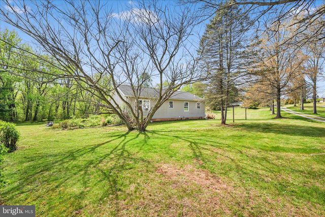445 SCOTCH PINE RD, Dillsburg, PA 17019