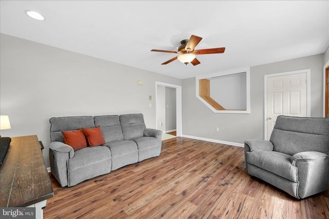 445 SCOTCH PINE RD, Dillsburg, PA 17019