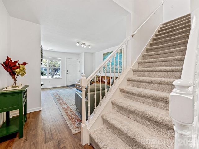 155 Wiltshire Circle, Fletcher, NC 28732