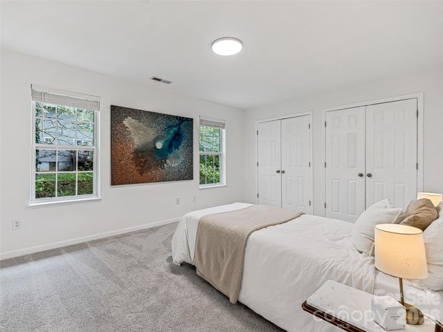 155 Wiltshire Circle, Fletcher, NC 28732