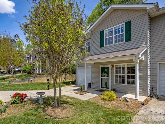 155 Wiltshire Circle, Fletcher, NC 28732
