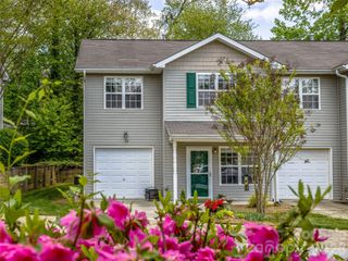 155 Wiltshire Circle, Fletcher, NC 28732