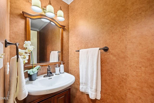 232 Wetherburn Lane, Raleigh, NC 27615