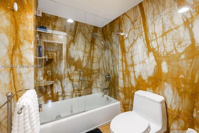 19999 E Country Club Dr 1302, Aventura, FL 33180