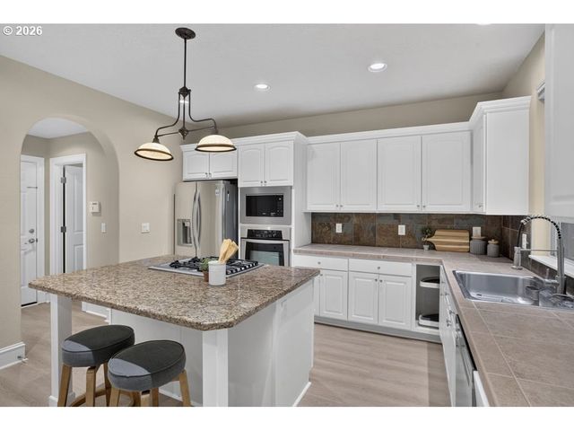 17458 Sw 135TH Pl, Portland, OR 97224