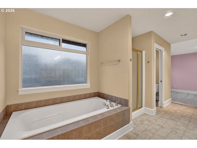 17458 Sw 135TH Pl, Portland, OR 97224