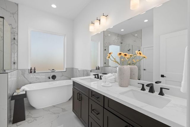 8707 Ojeman Villas Drive, Houston, TX 77055