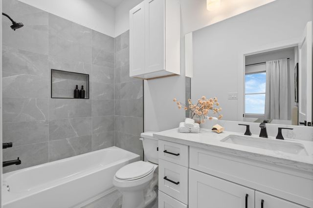 8707 Ojeman Villas Drive, Houston, TX 77055