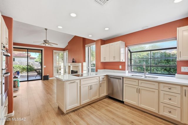 64730 E Canyon Shadows Lane, Saddlebrooke, AZ 85739