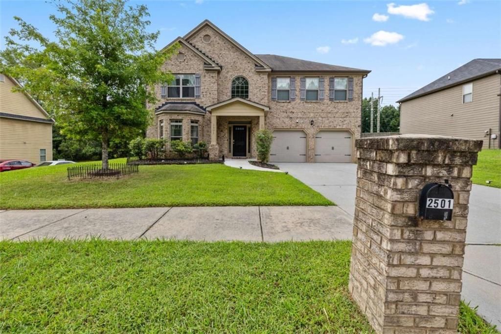 2501 Brittany Park Lane, Ellenwood, GA 30294
