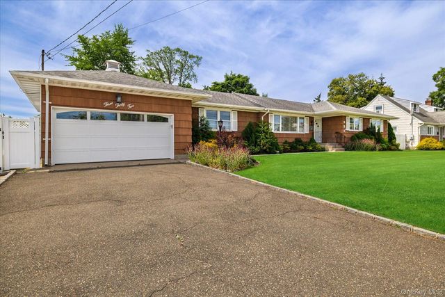 332 Marcy Street, West Babylon, NY 11704