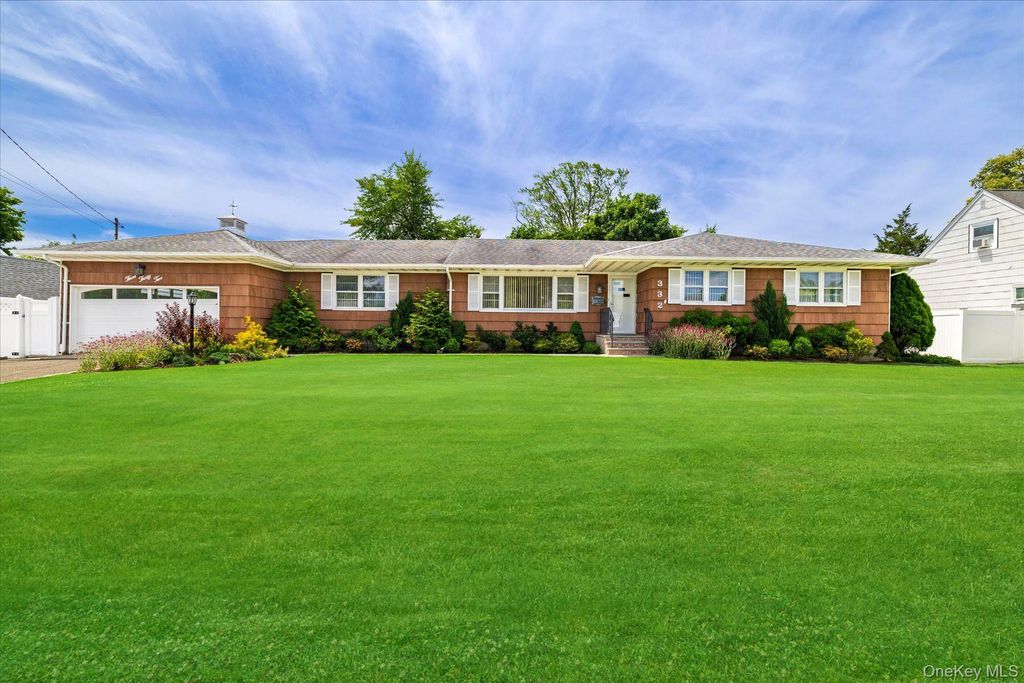 332 Marcy Street, West Babylon, NY 11704