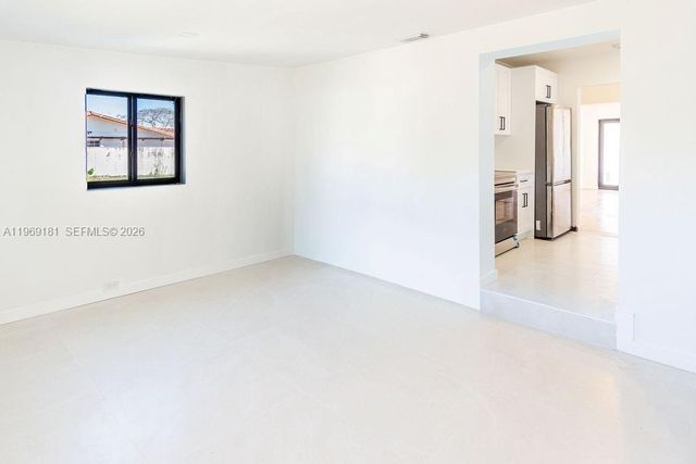 415 E 52nd Street, Hialeah, FL 33013