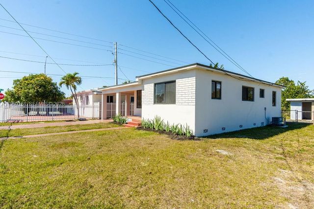 415 E 52nd Street, Hialeah, FL 33013