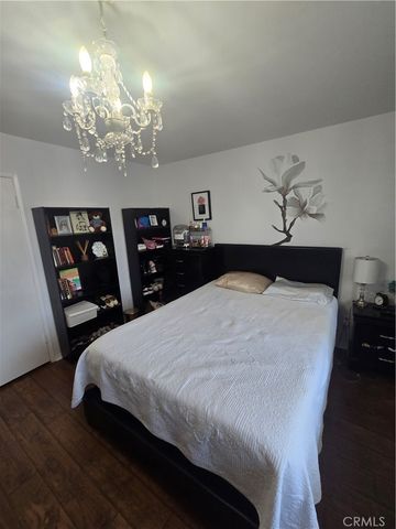 8792 Valley View B, Buena Park, CA 90620