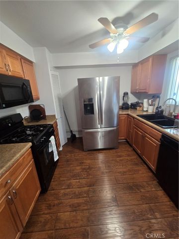 8792 Valley View B, Buena Park, CA 90620