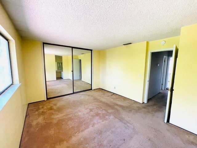 1465 Wimbledon Dr, Auburn, CA 95603