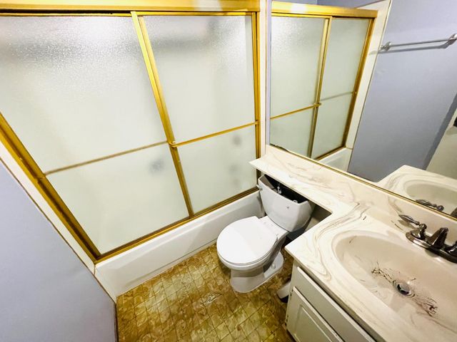 1465 Wimbledon Dr, Auburn, CA 95603