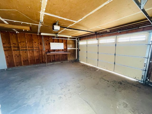 1465 Wimbledon Dr, Auburn, CA 95603