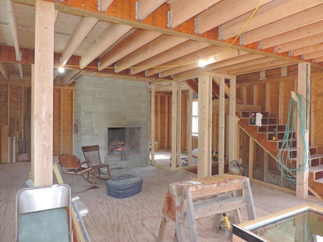 445 Whittier Highway, Sandwich, NH 03227